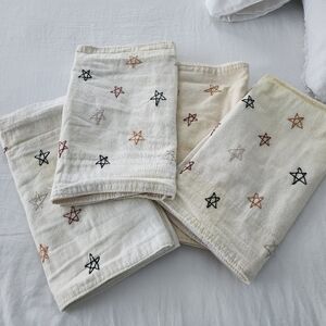 Prim Embroidered Star Valances (4)